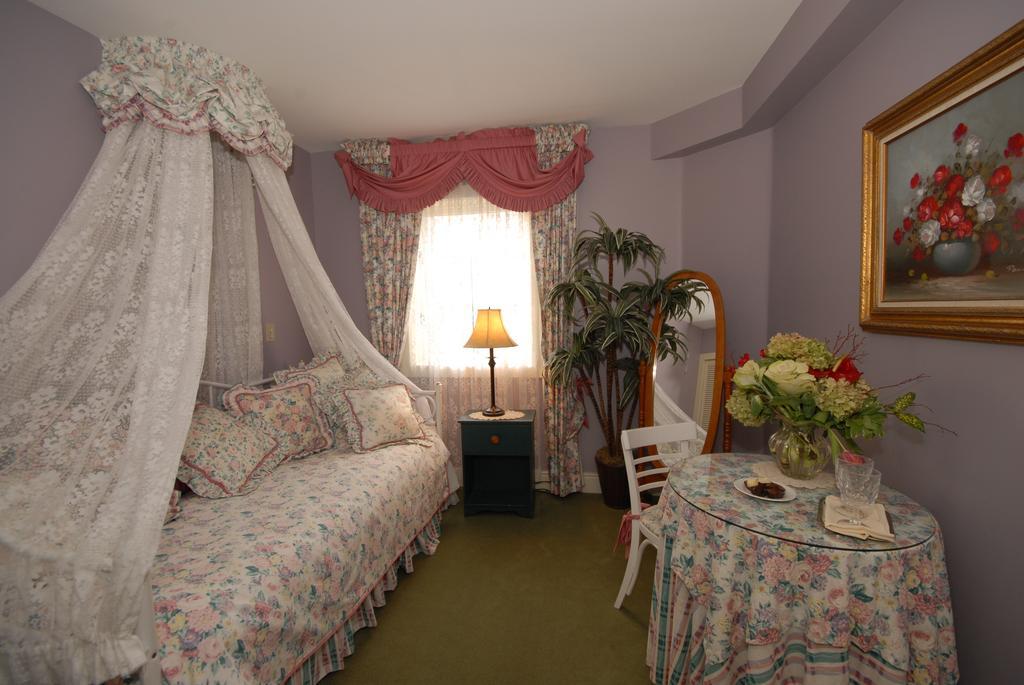 Humboldt House Bed & Breakfast Victoria Phòng bức ảnh