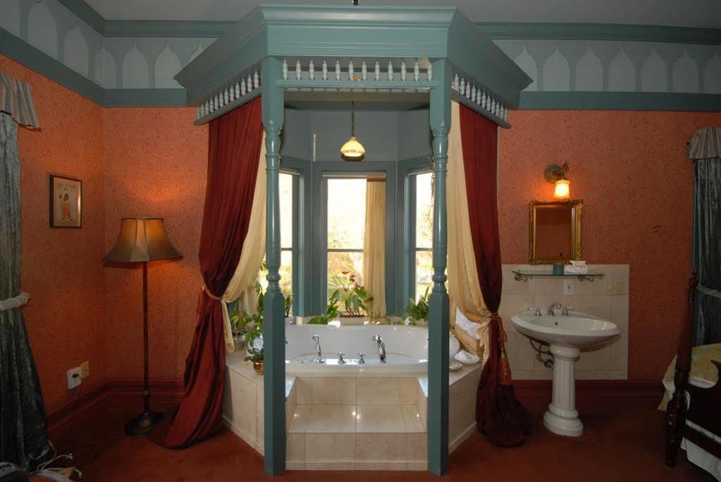 Humboldt House Bed & Breakfast Victoria Ngoại thất bức ảnh
