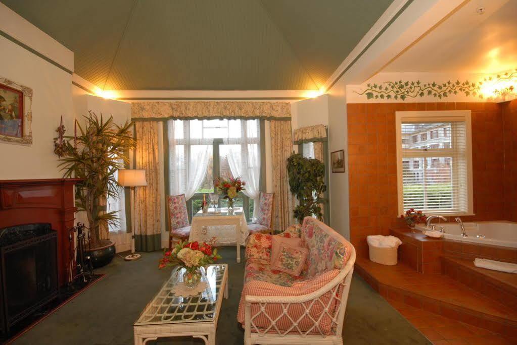 Humboldt House Bed & Breakfast Victoria Ngoại thất bức ảnh